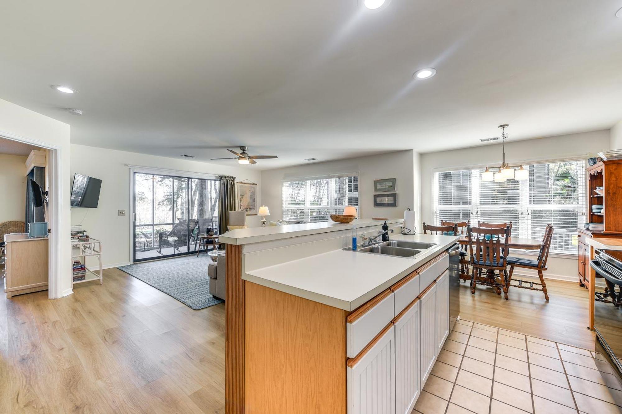 First-floor Less Than 1 Mi To Sunset Access! Appartement