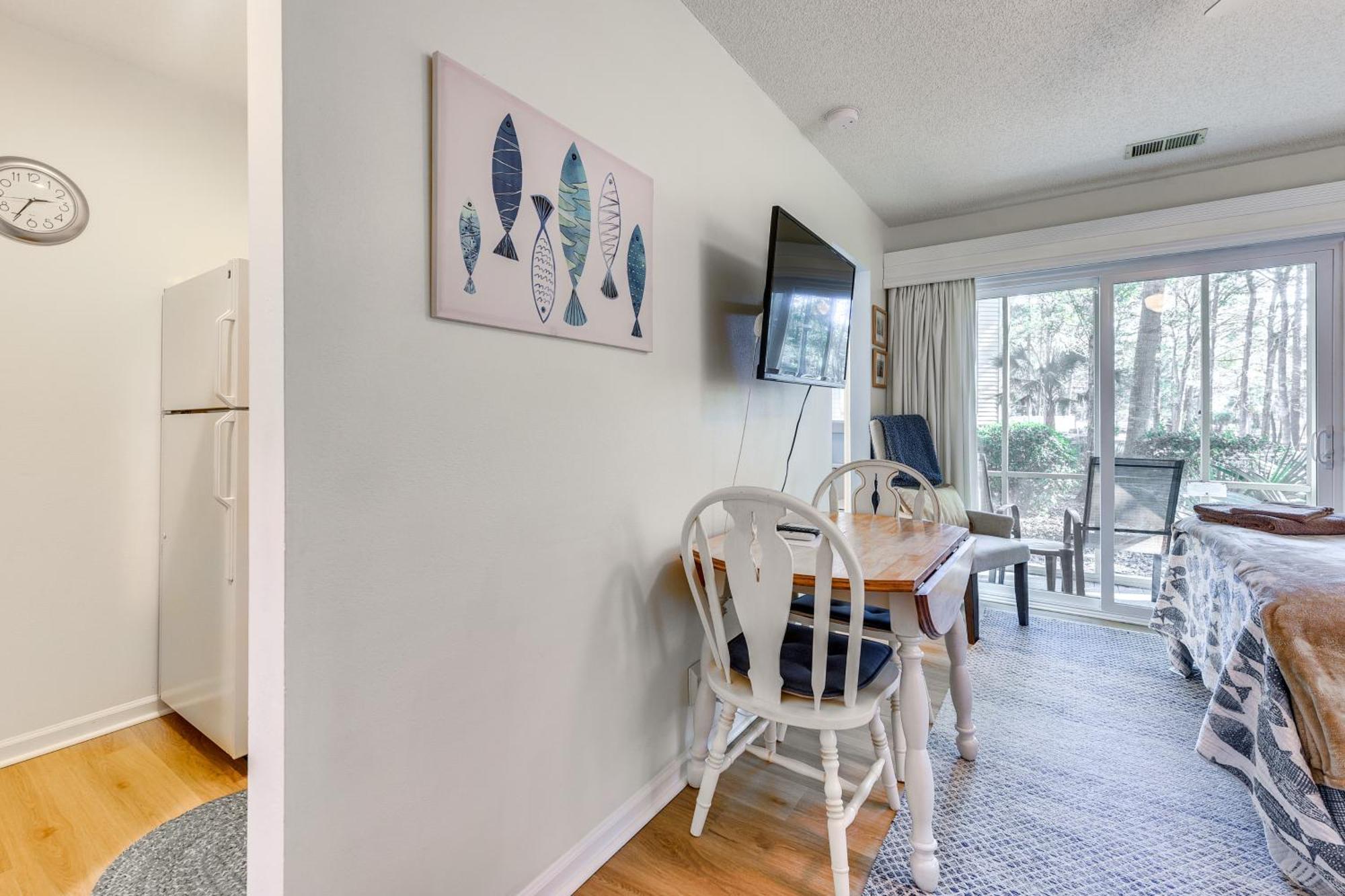 First-floor Less Than 1 Mi To Sunset Access!