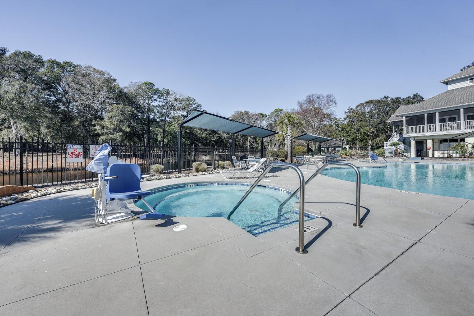 First-floor Less Than 1 Mi To Sunset Access! * Sunset Beach