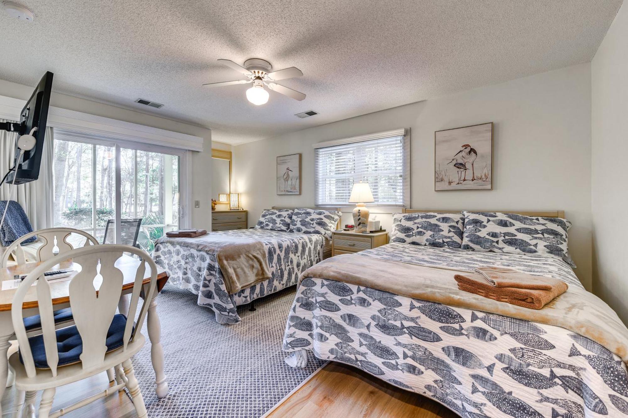 First-floor Less Than 1 Mi To Sunset Access! * Sunset Beach